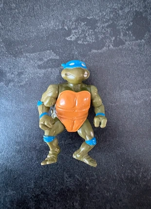 Figurine Tortue Ninja Leonardo Playmates Toy 1988, marke: Teenage Mutant Ninja Turtles, zustand: Gut, größe: Frühchen, bis 44, 5,00 €, 5,95 € inklusive Vinted-Käuferschutz