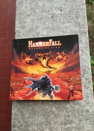 HammerFall - Hearts On Fire. Power Metal CD, staat: Heel goed, € 7,00, € 8,05 inclusief Kopersbescherming