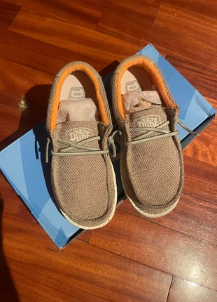 Zapatos niño Hey Dude, marque: Hey Dude, état: Très bon état, taille: 33, 15,00 €, 16,45 € Protection acheteurs incluse