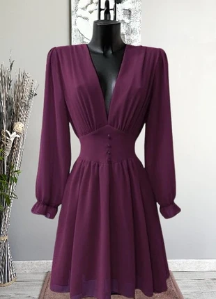 Robe femme taille 40-L 🌺, marke: Boutique Parisienne, zustand: Sehr gut, größe: L / 40 / 12, 29,00 €, 31,15 € beinhaltet Vinted-Käuferschutz Pro