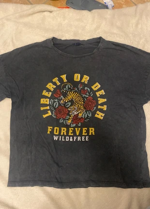 t-shirt gris , merk: Kiabi, staat: Heel goed, maat: S, € 3,00, € 3,85 inclusief Kopersbescherming