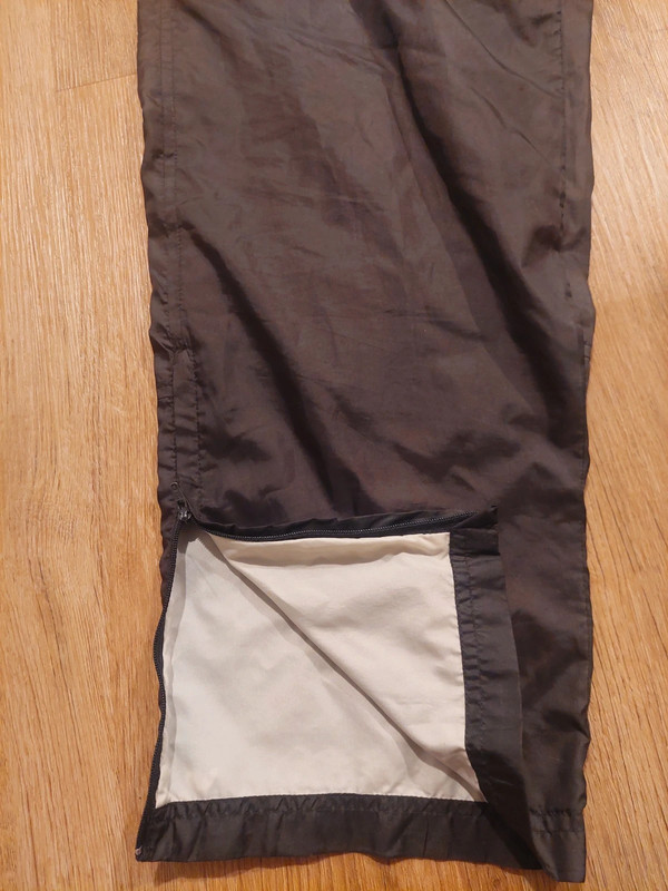 NIKE 00s WATERPROOF PARACHUTE PANTS