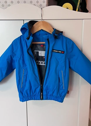 Lego Regenjacke, merk: LEGO Wear, staat: Heel goed, maat: 12-18 maanden / 80 cm, € 8,00, € 9,10 inclusief Kopersbescherming