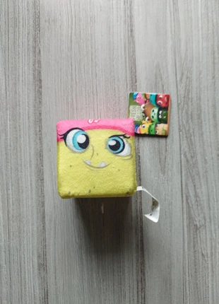 Peluche lidl jaune et rose, brand: Lidl, condizioni: Ottime, taglia: Taglia unica, €2.00, €2.80 include la Protezione acquisti