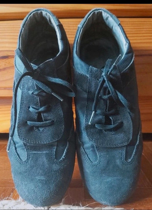 Sapatilhas/ténis casuais, cor preto, em nobuck, tamanho 37, calçam 37,5., marque: Local, état: Très bon état, taille: 37.5, 11,00 €, 12,25 € Protection acheteurs incluse