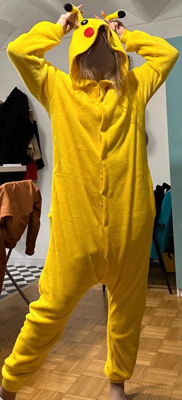 Onesie kigurumi piżama pidżama kombinezon Pikachu rozmiar L 2