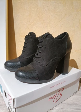 Bottines basses à talons hauts lacets noir, marque: Chaussea, état: Très bon état, taille: 38, 10,50 €, 11,73 € Protection acheteurs incluse