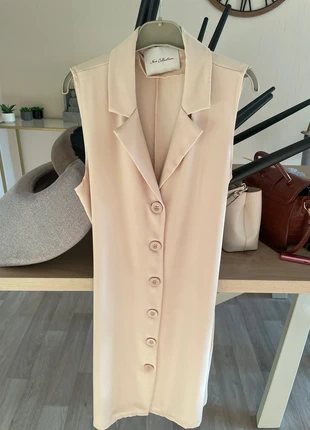 Brazer sans manche ceinturée, marke: New Collection, zustand: Sehr gut, größe: M / 38 / 10, 3,00 €, 3,85 € inklusive Vinted-Käuferschutz