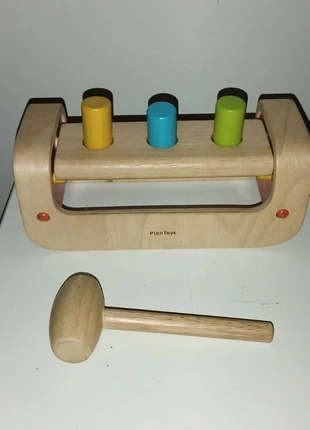 Banc à marteler, marca: Plan Toys, estado: Muito bom, tamanho: 6-9 meses / 68 cm, €5.00, €5.95 inclui Proteção do Comprador