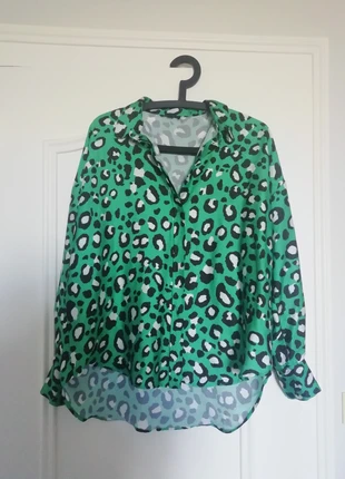 Chemise Imprimée léopard verte, marque: Kiabi, état: Très bon état, taille: L / 40 / 12, 8,00 €, 9,10 € Protection acheteurs incluse