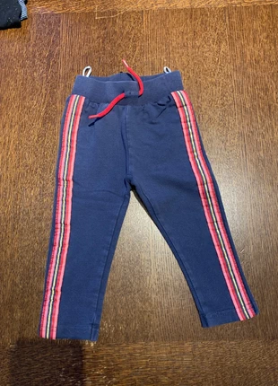 Joggings broek, marca: Dirkje, estado: Muy bueno, tamaño: 12-18 meses / 80 cm, 1,50 €, 2,28 € Protección al comprador incluida