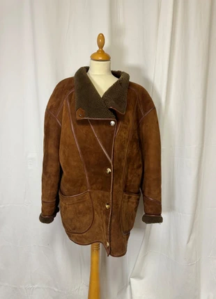 Manteau en peau lainée vintage 80, marque: Vintage, état: Très bon état, taille: L / 40 / 12, 70,00 €, 74,20 € Protection acheteurs (Pro) incluse
