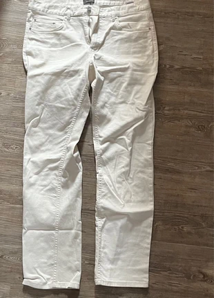 Creme Hose, marque: H&M, état: Très bon état, taille: M, 12,00 €, 13,30 € Protection acheteurs incluse