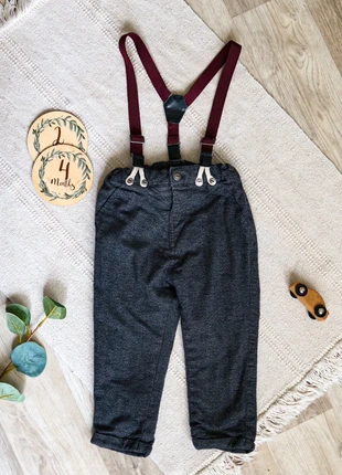 Pantalon doublé chaud carreaux gris foncé à bretelles, Kiabi, 24 mois, merk: Kiabi, staat: Goed, maat: 18-24 maanden / 86 cm, € 5,00, € 5,95 inclusief Kopersbescherming Pro