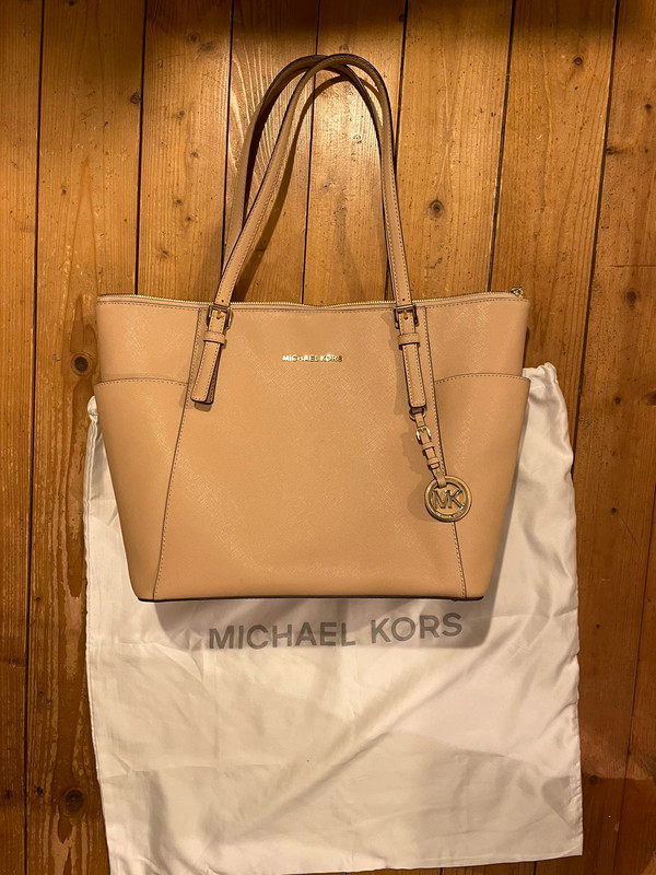 Michael kors jet set 2025 beige