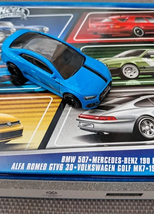 HW Audi RS5 Coupe - Silver Series - Coffret 2025, marke: Hot Wheels, zustand: Neu, größe: Frühchen, bis 44, 5,00 €, 5,95 € inklusive Vinted-Käuferschutz