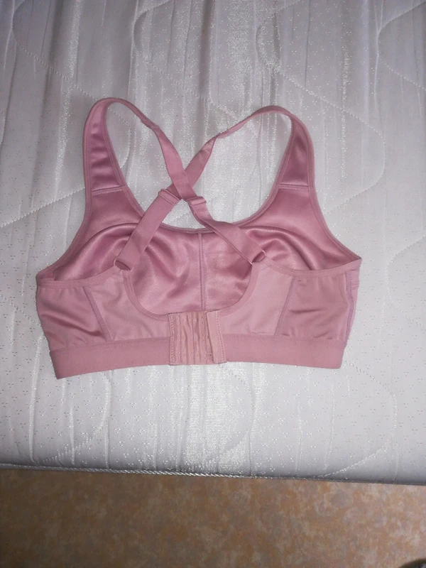Lot de 2 brassières de sport, taille M - photo numéro 4