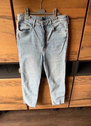 Stijlvolle Divided Lichtblauwe High Waist Jeans - Maat 42, marca: Divided, estado: Muy bueno, tamaño: XL / 42 / 14, 5,00 €, 5,95 € Protección al comprador incluida