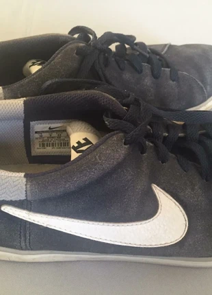 Chaussures NIKE
Taille 44, marke: Nike, zustand: Gut, größe: 44, 10,00 €, 11,20 € inklusive Vinted-Käuferschutz