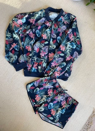 Trainingsanzug Shorts Jacke Sport Training Fitness , merk: Set, staat: Heel goed, maat: S / 36 / 8, € 22,00, € 23,80 inclusief Kopersbescherming