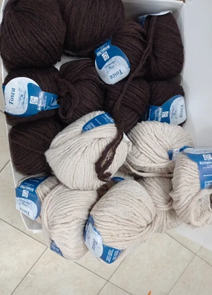 20 gomitoli, brand: Bertagna, condizioni: Ottime, €7.00, €8.05 include la Protezione acquisti Pro