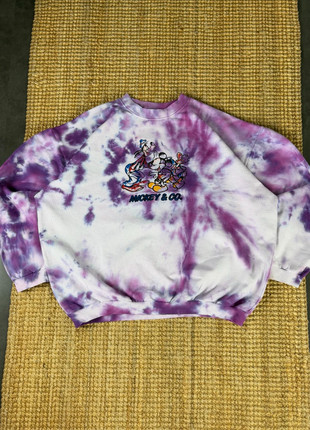 Sweat Crewneck Violet et Blanc Tie & Dye Rare Brodé Mickey & Friends Made in Canada Taille M, marca: Disney, estado: Muito bom, tamanho: M, €35.00, €37.45 inclui Proteção do Comprador Pro