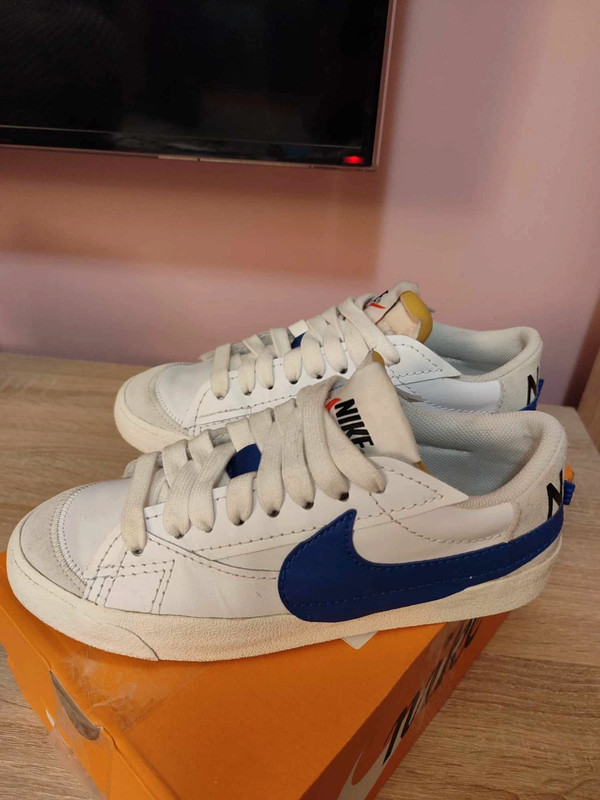 Nike Jumbo 77 3