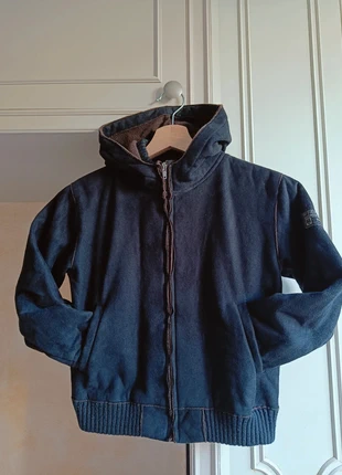 Veste polaire 8ans, merk: C.F.K. Country For Kids, staat: Heel goed, maat: 8 jaar / 128 cm, € 10,00, € 11,20 inclusief Kopersbescherming