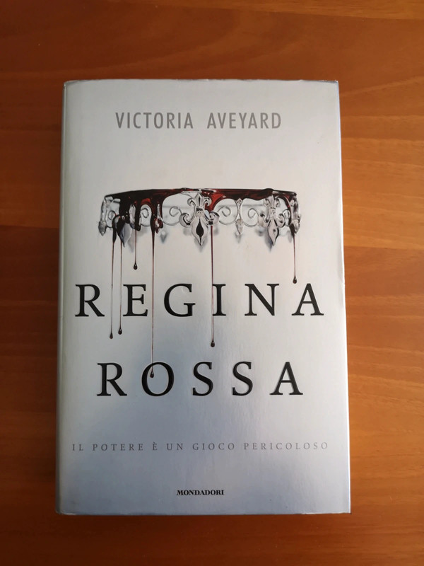 Trilogia Regina rossa-Spada di vetro-Gabbia del re di Victoria Aveyard