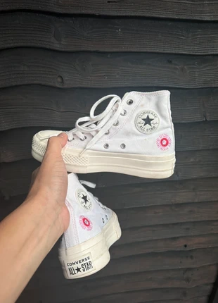 Return to festival converse platform white embroidered size 3, brand: Converse, condition: Good, size: 3, £15.00, £16.45 includes Buyer Protection Pro