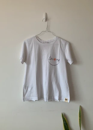 T-shirt branca Mango , marca: Mango, estado: Muy bueno, tamaño: S / 36 / 8, 3,00 €, 3,85 € Protección al comprador incluida