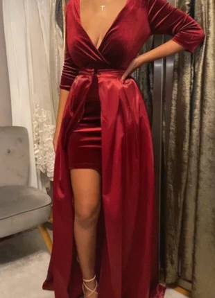 Robe bordo rouge, état: Neuf sans étiquette, taille: S / 36 / 8, 15,00 €, 16,45 € Protection acheteurs incluse