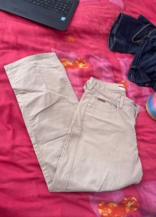 jean large lee cooper, marca: Lee Cooper, estado: Muy bueno, tamaño: M, 4,00 €, 4,90 € Protección al comprador incluida