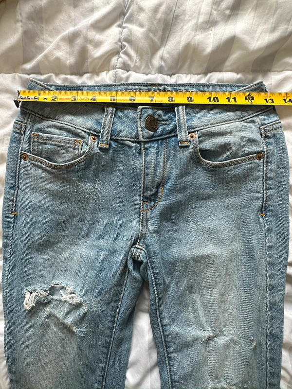 American Eagle Jeans 1