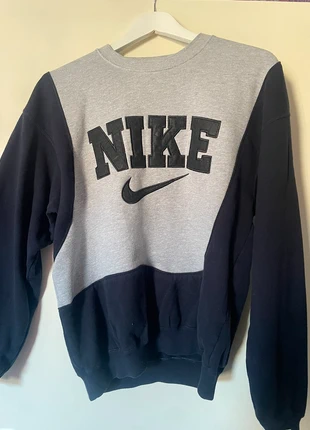 Sweat Nike Crewnek Rework Vintage, merk: Nike, staat: Heel goed, maat: L, € 40,00, € 42,70 inclusief Kopersbescherming