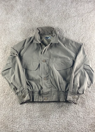 Veste Puma Crème | Taille S |, merk: Puma, staat: Heel goed, maat: S, € 30,00, € 32,20 inclusief Kopersbescherming