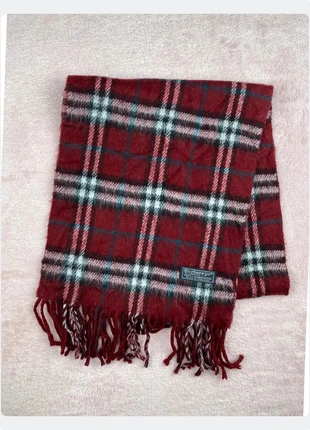 Écharpe Burberry en cachemire, marke: Burberry, zustand: Sehr gut, 46,00 €, 49,00 € inklusive Vinted-Käuferschutz