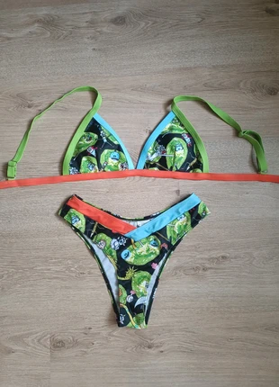 Maillot de bain Rick et Morty, marque: Adult Swim, état: Neuf sans étiquette, taille: M / 38 / 10, 7,00 €, 8,05 € Protection acheteurs incluse