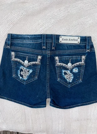 Short Rock Revival, marke: Rock Revival, zustand: Sehr gut, größe: XL / 42 / 14, 30,00 €, 32,20 € inklusive Vinted-Käuferschutz