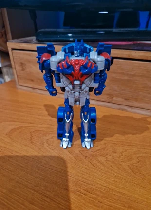 figurine qui se transforme en camion, marque: Hasbro, état: Bon état, taille: Taille unique, 2,00 €, 2,80 € Protection acheteurs incluse