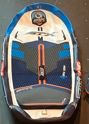 Wing Foil Board 4.4, marke: STX, zustand: Neu, mit Etikett, 100,00 €, 105,70 € inklusive Vinted-Käuferschutz