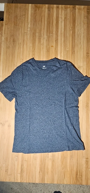 Tee-shirt H&M - photo numéro 2