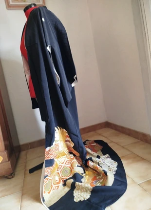 Kimono japonais ancien kurotomesode en soie noire – grues dorées et 5 blasons familiaux, brand: Kimono Grade Cérémonial, condizioni: Ottime, taglia: Taglia unica, €165.00, €173.95 include la Protezione acquisti