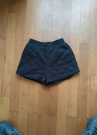 Short hiver pour femme de marque grace mila taille S, marque: Grace & Mila, état: Très bon état, taille: S / 36 / 8, 10,00 €, 11,20 € Protection acheteurs (Pro) incluse