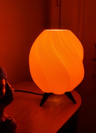 Lampe déco design spirale, marque: 3D, état: Neuf sans étiquette, 30,00 €, 32,20 € Protection acheteurs incluse