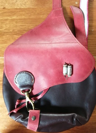 Sac en cuir fait main, marque: Fait Main, état: Neuf sans étiquette, 17,00 €, 18,55 € Protection acheteurs incluse