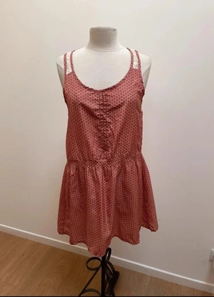 Superbe robe neuve fluide Peace and love 🌸 M L 38 40, marke: Peace and Love, zustand: Neu, größe: M / 38 / 10, 12,00 €, 13,30 € inklusive Vinted-Käuferschutz