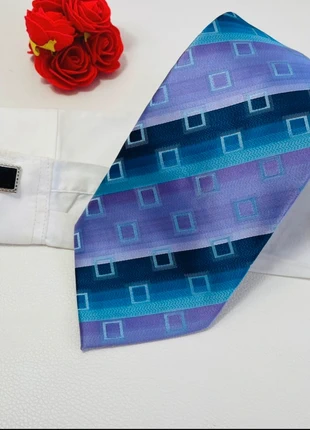🔥 Cravate à Rayure bleu violet - 9,5 cm - très bon état, merk: Kingfield, staat: Heel goed, € 5,00, € 5,95 inclusief Kopersbescherming Pro