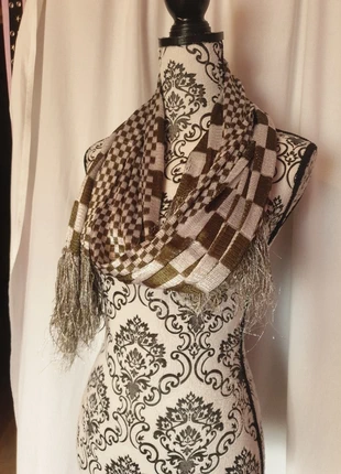 Echarpe carreaux kaki/blanc, état: Très bon état, 1,50 €, 2,28 € Protection acheteurs incluse