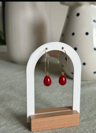 Boucles d’oreilles perle rouge, marque: Easy Clothes, état: Très bon état, 5,00 €, 5,95 € Protection acheteurs incluse